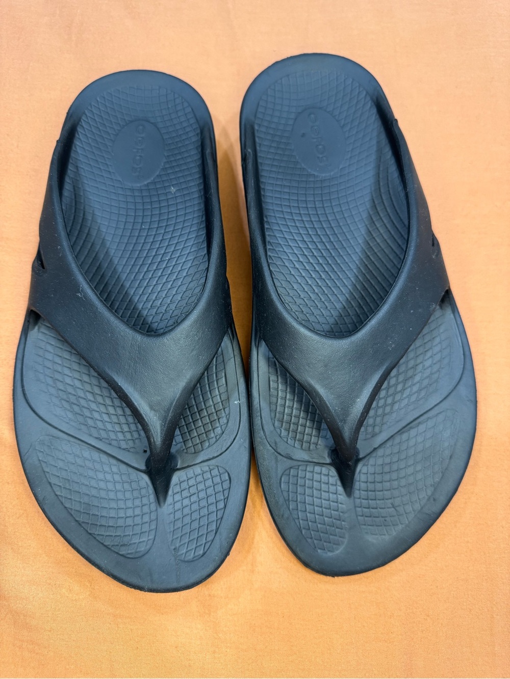 Oofos OOriginal Recovery Sandals Black Men 11 Women 13 Slip On Thong Flip Flops